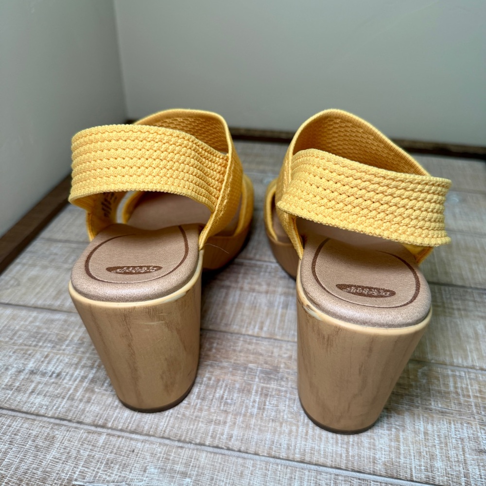 Dr. Scholl’s Becca Platform Sandals in Yellow - Picture 6 of 7